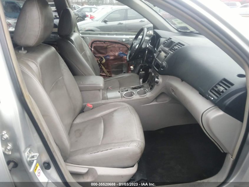 Photo 4 VIN: 5TDBK3EH2DS201095 - TOYOTA HIGHLANDER 