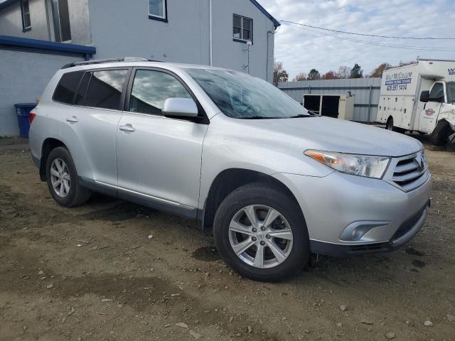 Photo 3 VIN: 5TDBK3EH2DS218253 - TOYOTA HIGHLANDER 