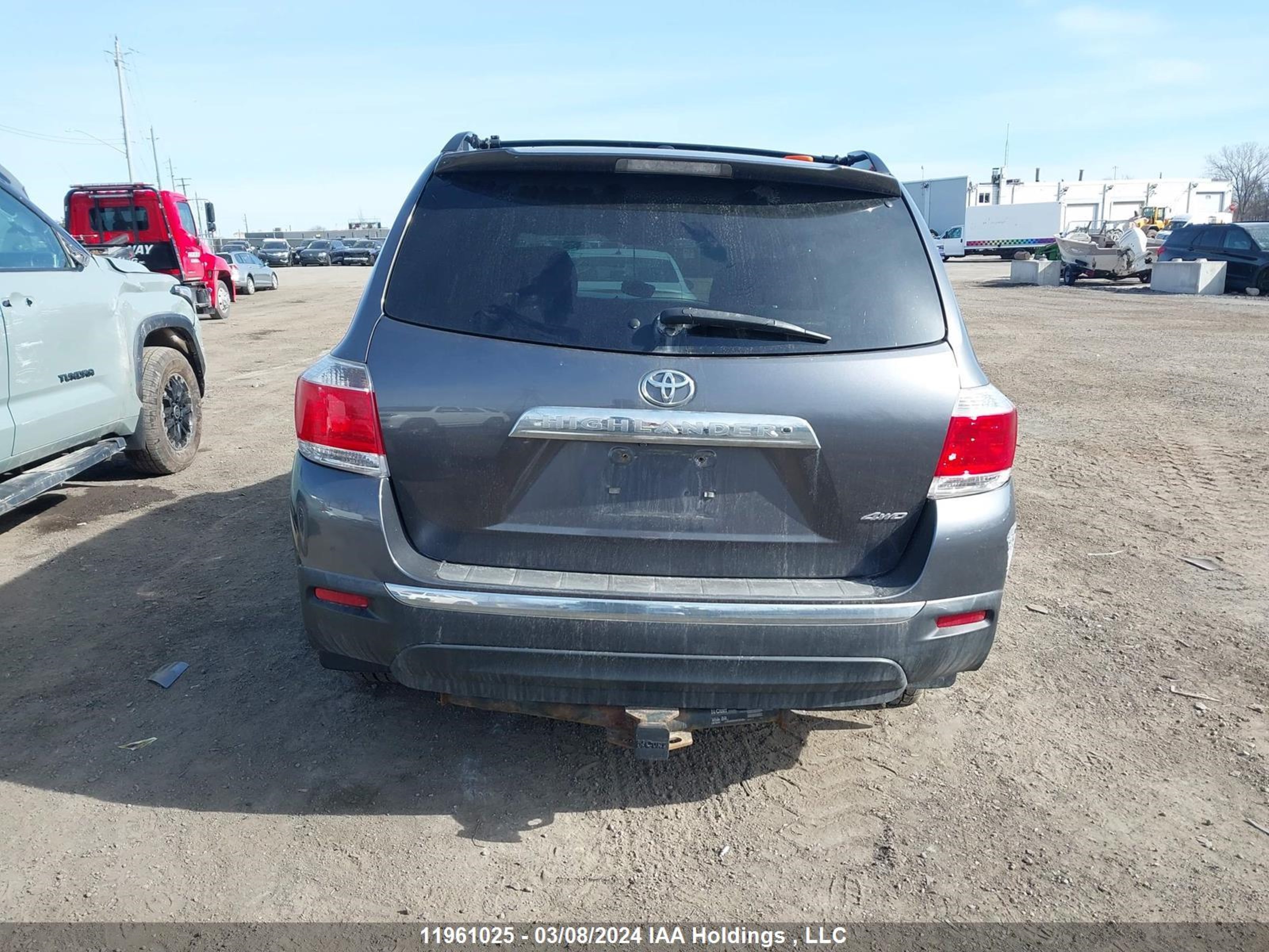 Photo 16 VIN: 5TDBK3EH2DS247932 - TOYOTA HIGHLANDER 