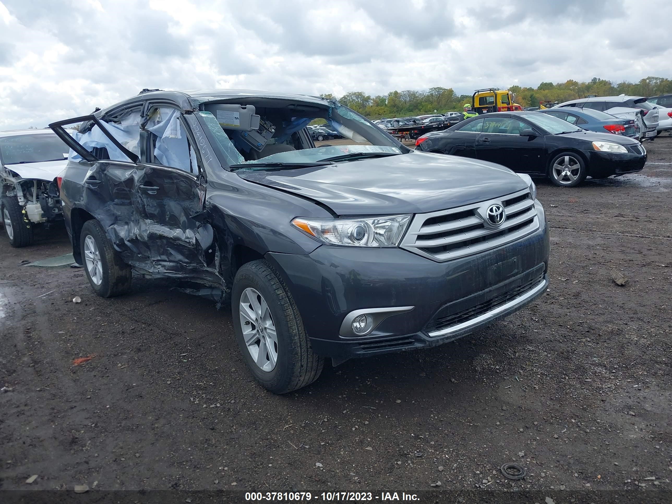 Photo 5 VIN: 5TDBK3EH2DS254217 - TOYOTA HIGHLANDER 