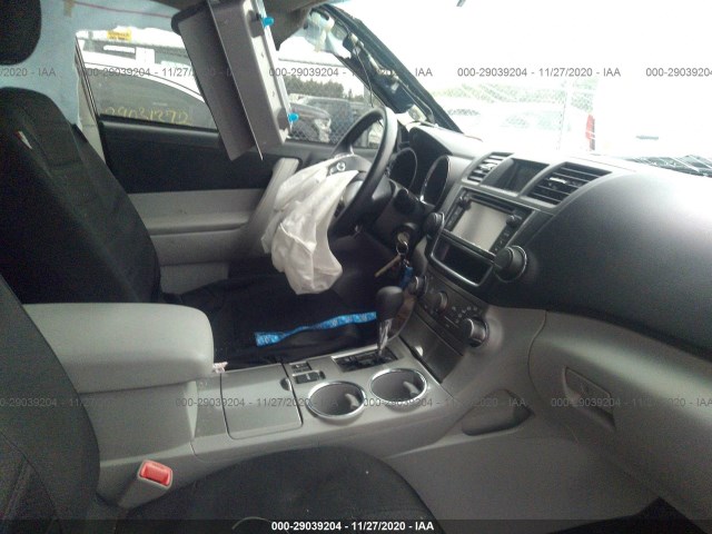 Photo 4 VIN: 5TDBK3EH2DS266769 - TOYOTA HIGHLANDER 