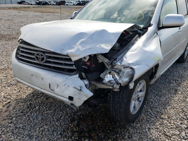 Photo 8 VIN: 5TDBK3EH3AS037206 - TOYOTA HIGHLANDER 