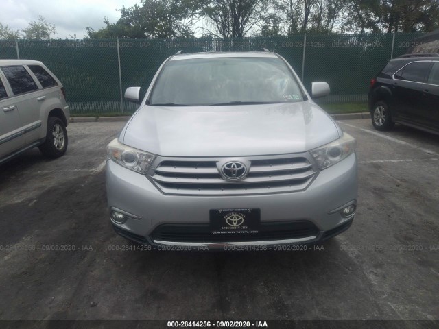 Photo 5 VIN: 5TDBK3EH3CS123098 - TOYOTA HIGHLANDER 