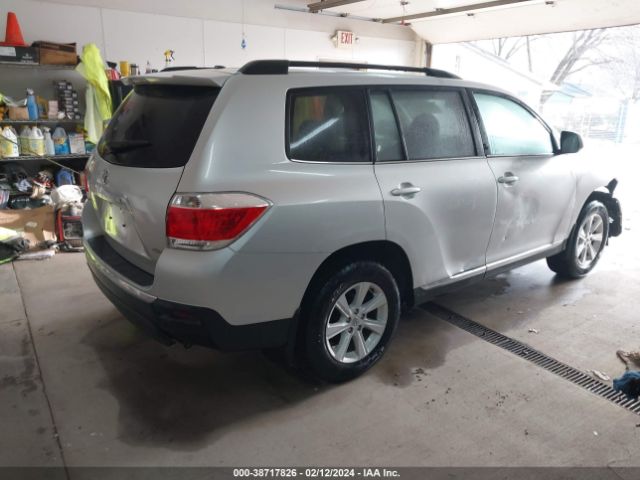 Photo 3 VIN: 5TDBK3EH3DS234087 - TOYOTA HIGHLANDER 