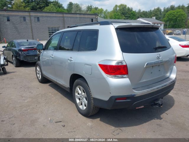 Photo 2 VIN: 5TDBK3EH4BS043856 - TOYOTA HIGHLANDER 