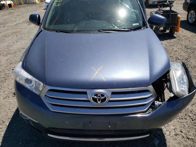 Photo 6 VIN: 5TDBK3EH4BS087873 - TOYOTA HIGHLANDER 