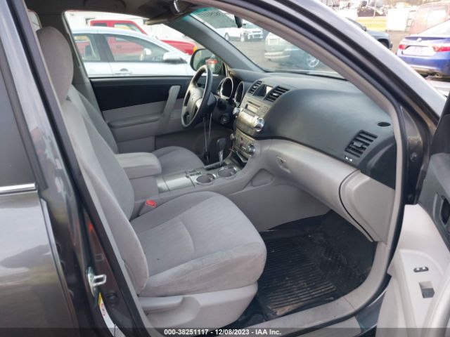 Photo 4 VIN: 5TDBK3EH4CS110151 - TOYOTA HIGHLANDER 