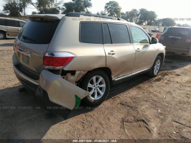 Photo 3 VIN: 5TDBK3EH4CS119688 - TOYOTA HIGHLANDER 