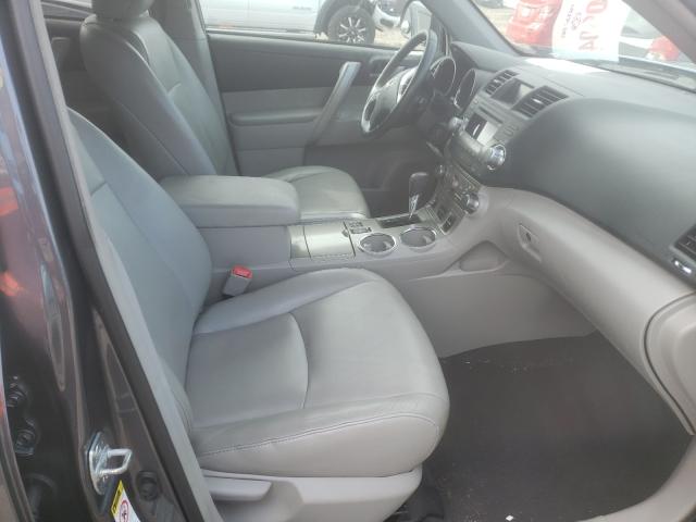 Photo 4 VIN: 5TDBK3EH4CS141271 - TOYOTA HIGHLANDER 