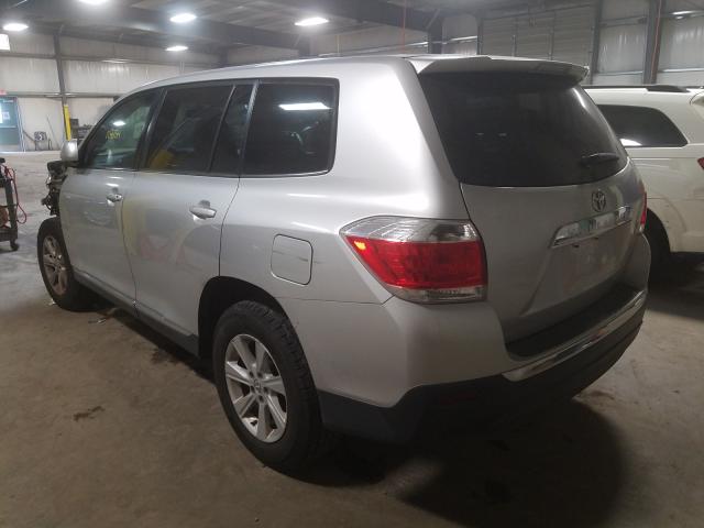 Photo 2 VIN: 5TDBK3EH4DS193744 - TOYOTA HIGHLANDER 