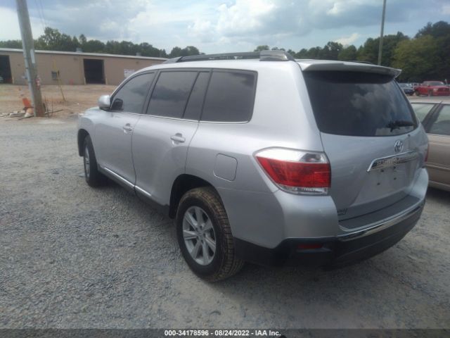 Photo 2 VIN: 5TDBK3EH4DS244899 - TOYOTA HIGHLANDER 