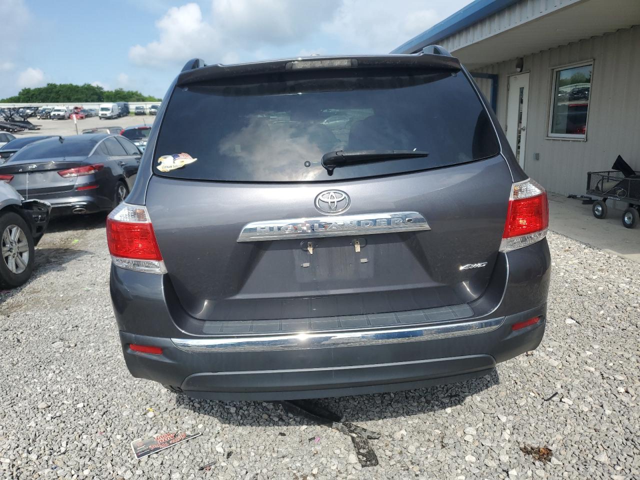 Photo 5 VIN: 5TDBK3EH4DS255417 - TOYOTA HIGHLANDER 