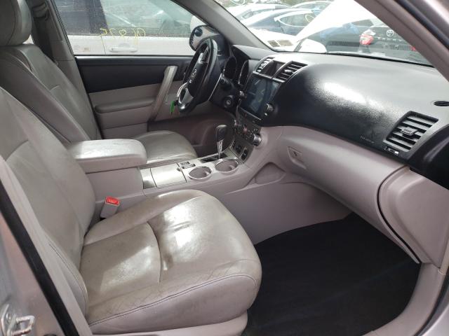 Photo 4 VIN: 5TDBK3EH5CS121496 - TOYOTA HIGHLANDER 