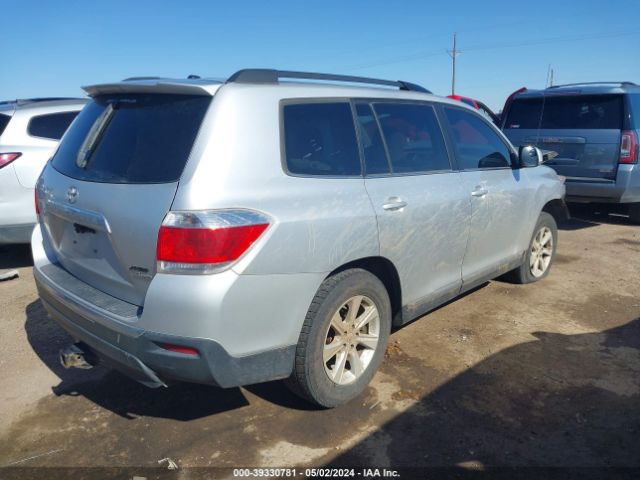 Photo 3 VIN: 5TDBK3EH5CS122325 - TOYOTA HIGHLANDER 