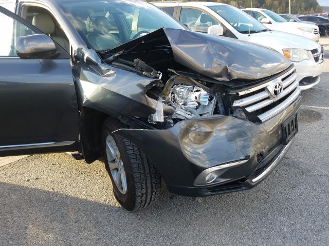 Photo 8 VIN: 5TDBK3EH5DS220840 - TOYOTA HIGHLANDER 