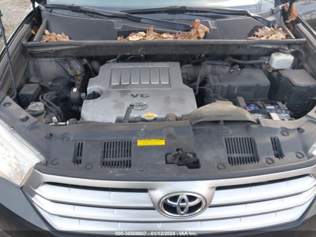 Photo 9 VIN: 5TDBK3EH5DS257435 - TOYOTA HIGHLANDER 