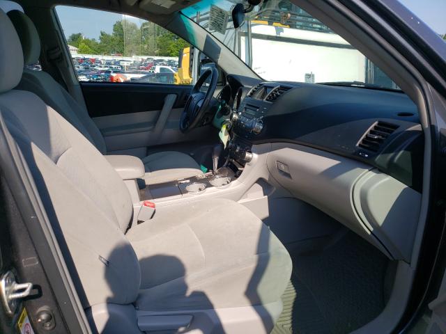 Photo 4 VIN: 5TDBK3EH6AS013319 - TOYOTA HIGHLANDER 