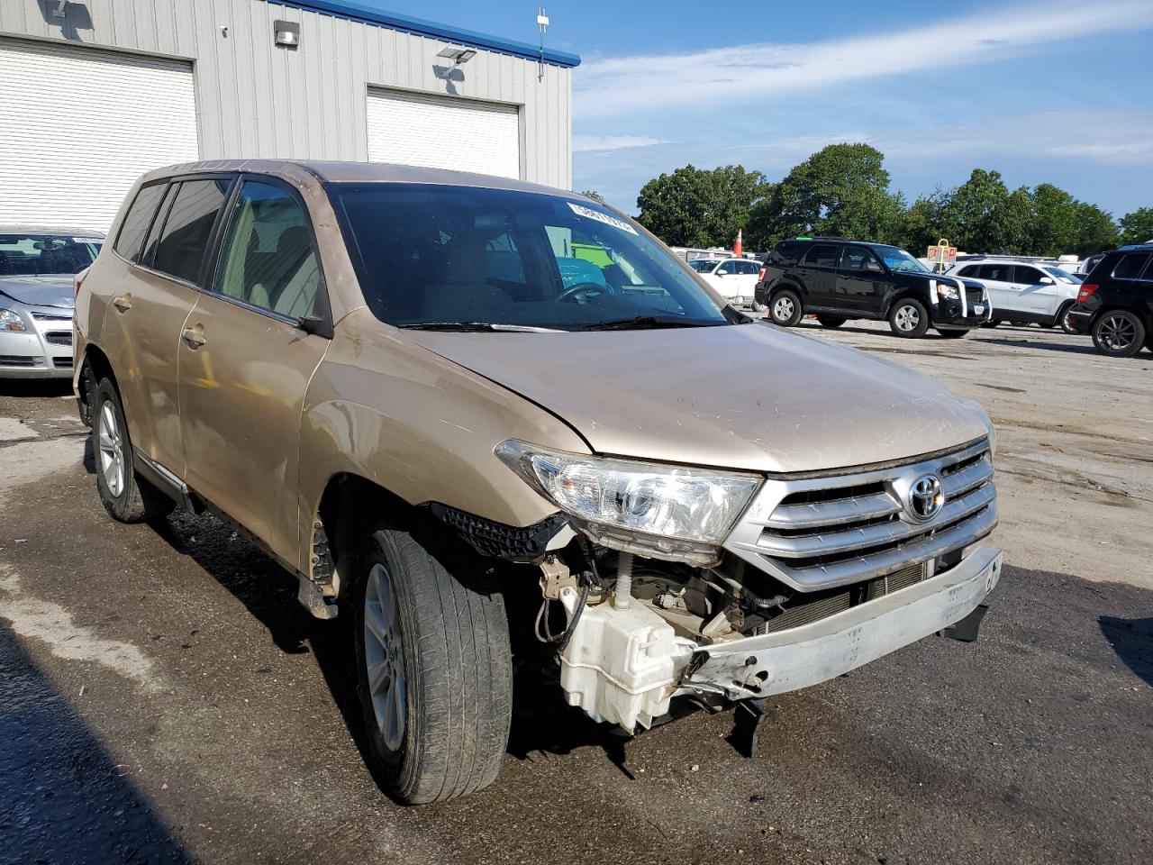 Photo 3 VIN: 5TDBK3EH6DS176802 - TOYOTA HIGHLANDER 