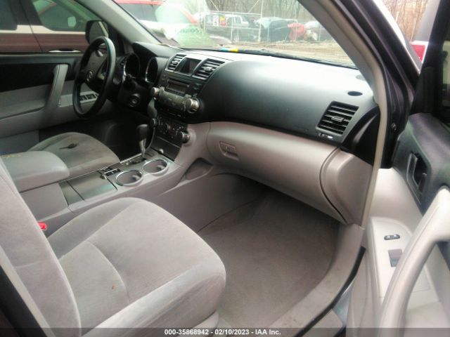 Photo 4 VIN: 5TDBK3EH7AS006119 - TOYOTA HIGHLANDER 