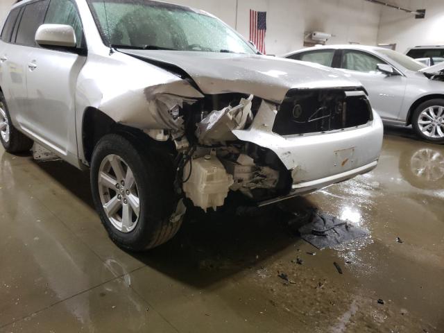 Photo 8 VIN: 5TDBK3EH7AS032767 - TOYOTA HIGHLANDER 