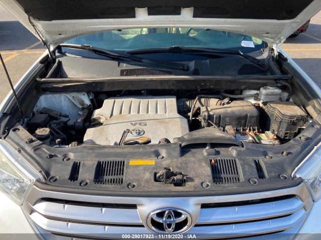 Photo 9 VIN: 5TDBK3EH7BS085423 - TOYOTA HIGHLANDER 