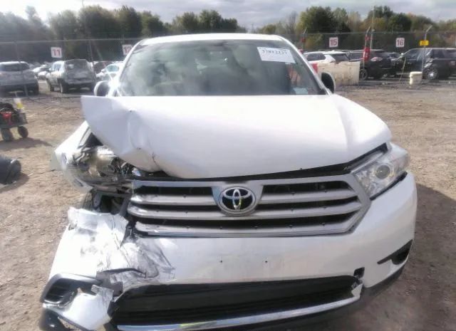 Photo 5 VIN: 5TDBK3EH7CS103677 - TOYOTA HIGHLANDER 