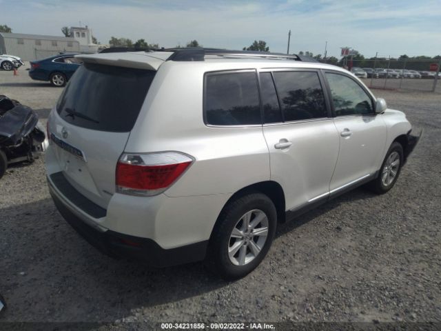 Photo 3 VIN: 5TDBK3EH7CS158484 - TOYOTA HIGHLANDER 