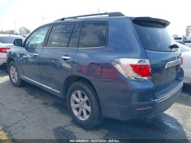 Photo 2 VIN: 5TDBK3EH7CS166021 - TOYOTA HIGHLANDER 