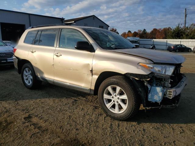 Photo 3 VIN: 5TDBK3EH7CS173910 - TOYOTA HIGHLANDER 