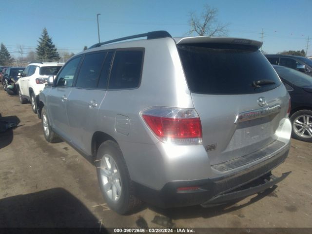 Photo 2 VIN: 5TDBK3EH7DS233203 - TOYOTA HIGHLANDER 