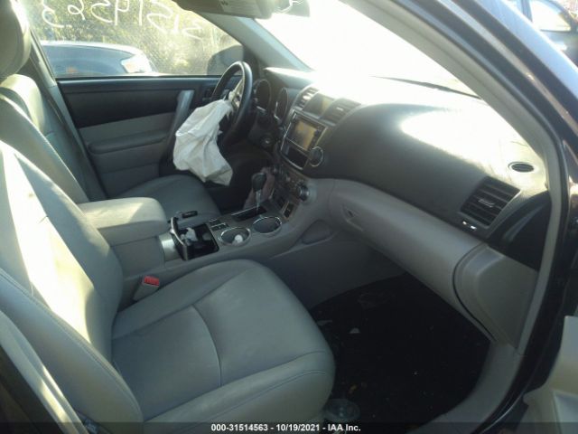 Photo 4 VIN: 5TDBK3EH7DS245478 - TOYOTA HIGHLANDER 