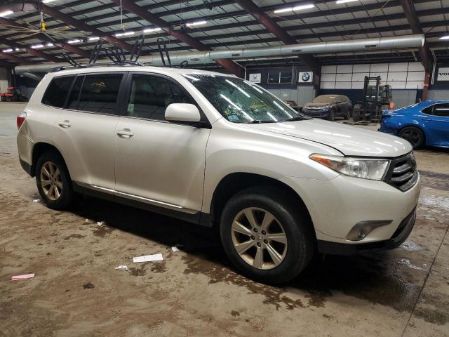 Photo 3 VIN: 5TDBK3EH7DS256903 - TOYOTA HIGHLANDER 