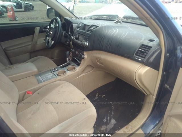 Photo 4 VIN: 5TDBK3EH8CS096657 - TOYOTA HIGHLANDER 