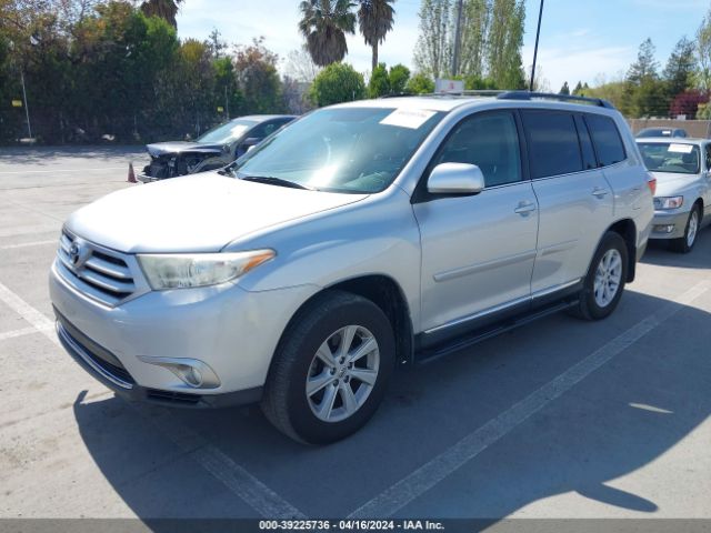 Photo 1 VIN: 5TDBK3EH8CS167758 - TOYOTA HIGHLANDER 