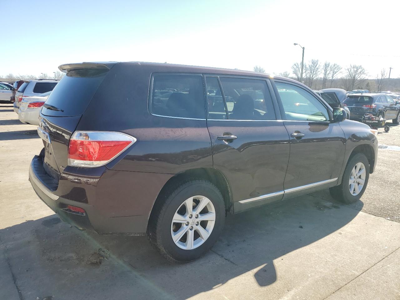 Photo 2 VIN: 5TDBK3EH8DS189597 - TOYOTA HIGHLANDER 