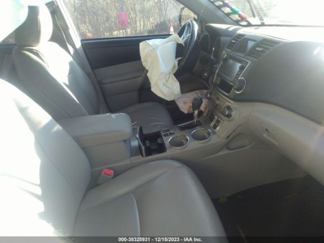 Photo 4 VIN: 5TDBK3EH8DS222596 - TOYOTA HIGHLANDER 