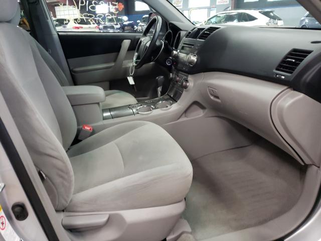 Photo 4 VIN: 5TDBK3EH9AS002976 - TOYOTA HIGHLANDER 