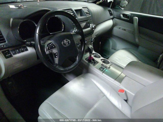 Photo 4 VIN: 5TDBK3EH9BS066291 - TOYOTA HIGHLANDER 