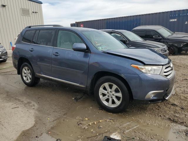 Photo 3 VIN: 5TDBK3EH9DS263657 - TOYOTA HIGHLANDER 