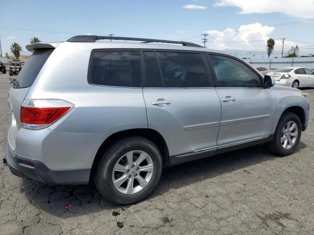 Photo 2 VIN: 5TDBK3EHXBS049306 - TOYOTA HIGHLANDER 