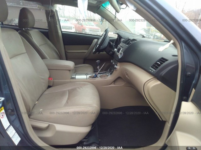 Photo 4 VIN: 5TDBK3EHXCS099107 - TOYOTA HIGHLANDER 