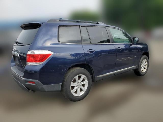 Photo 2 VIN: 5TDBK3EHXCS121008 - TOYOTA HIGHLANDER 