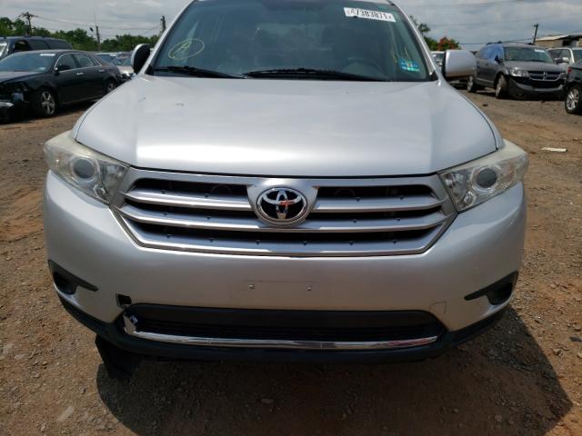 Photo 8 VIN: 5TDBK3EHXCS122384 - TOYOTA HIGHLANDER 