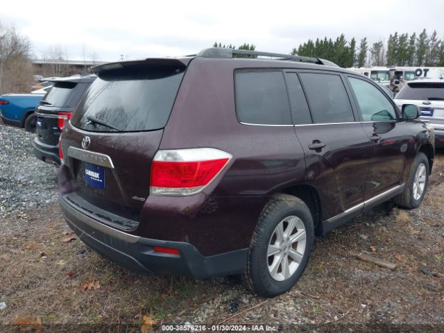 Photo 3 VIN: 5TDBK3EHXDS179685 - TOYOTA HIGHLANDER 