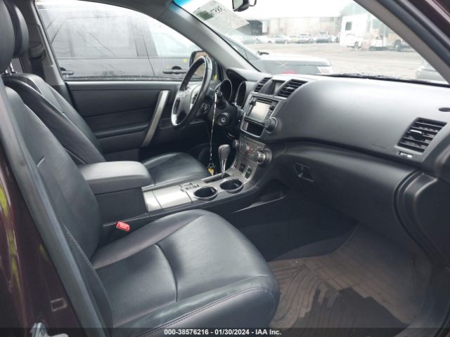 Photo 4 VIN: 5TDBK3EHXDS179685 - TOYOTA HIGHLANDER 