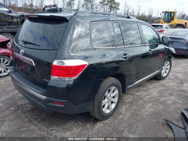 Photo 3 VIN: 5TDBK3EHXDS257382 - TOYOTA HIGHLANDER 