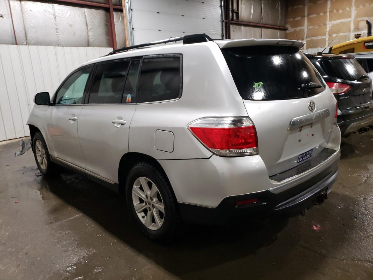 Photo 1 VIN: 5TDBK3EHXDS275106 - TOYOTA HIGHLANDER 