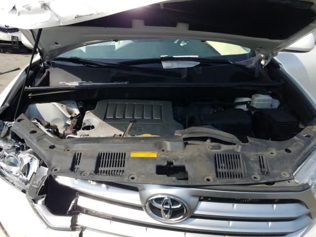 Photo 6 VIN: 5TDBK3EHXDS275400 - TOYOTA HIGHLANDER 