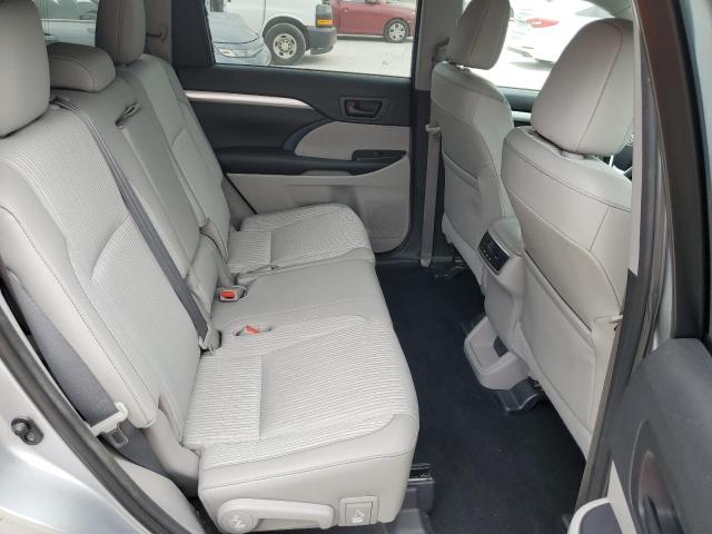 Photo 10 VIN: 5TDBKRFH0FS163130 - TOYOTA HIGHLANDER 