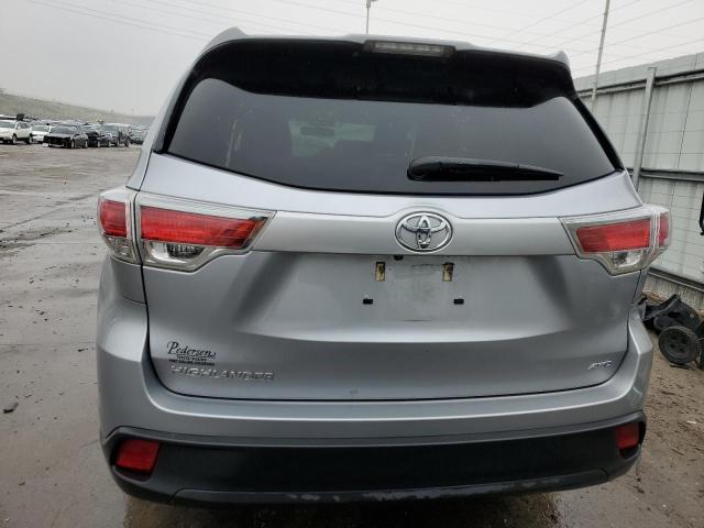 Photo 5 VIN: 5TDBKRFH0GS352717 - TOYOTA HIGHLANDER 